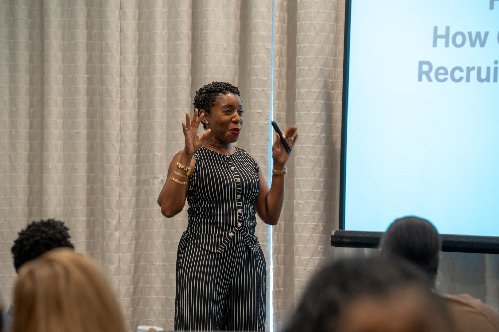 Moniek James delivering a breakout session at the Nonprofit Summit